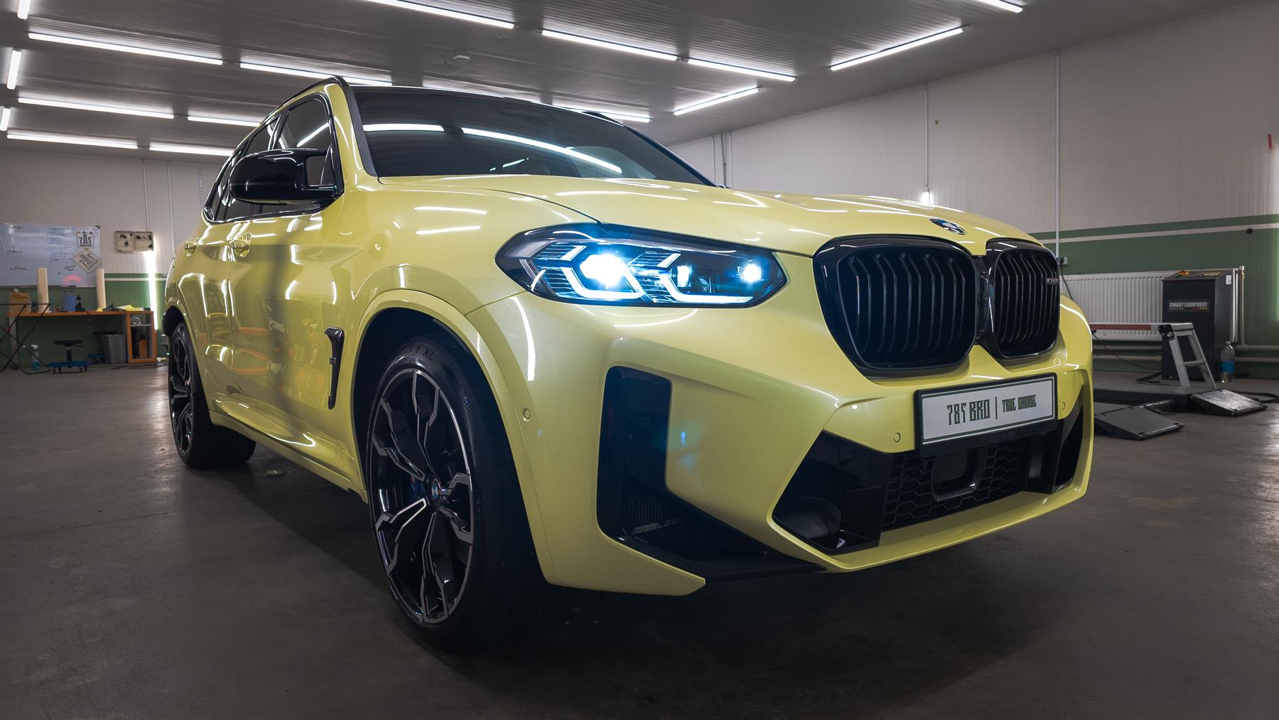BMW X1 media 4