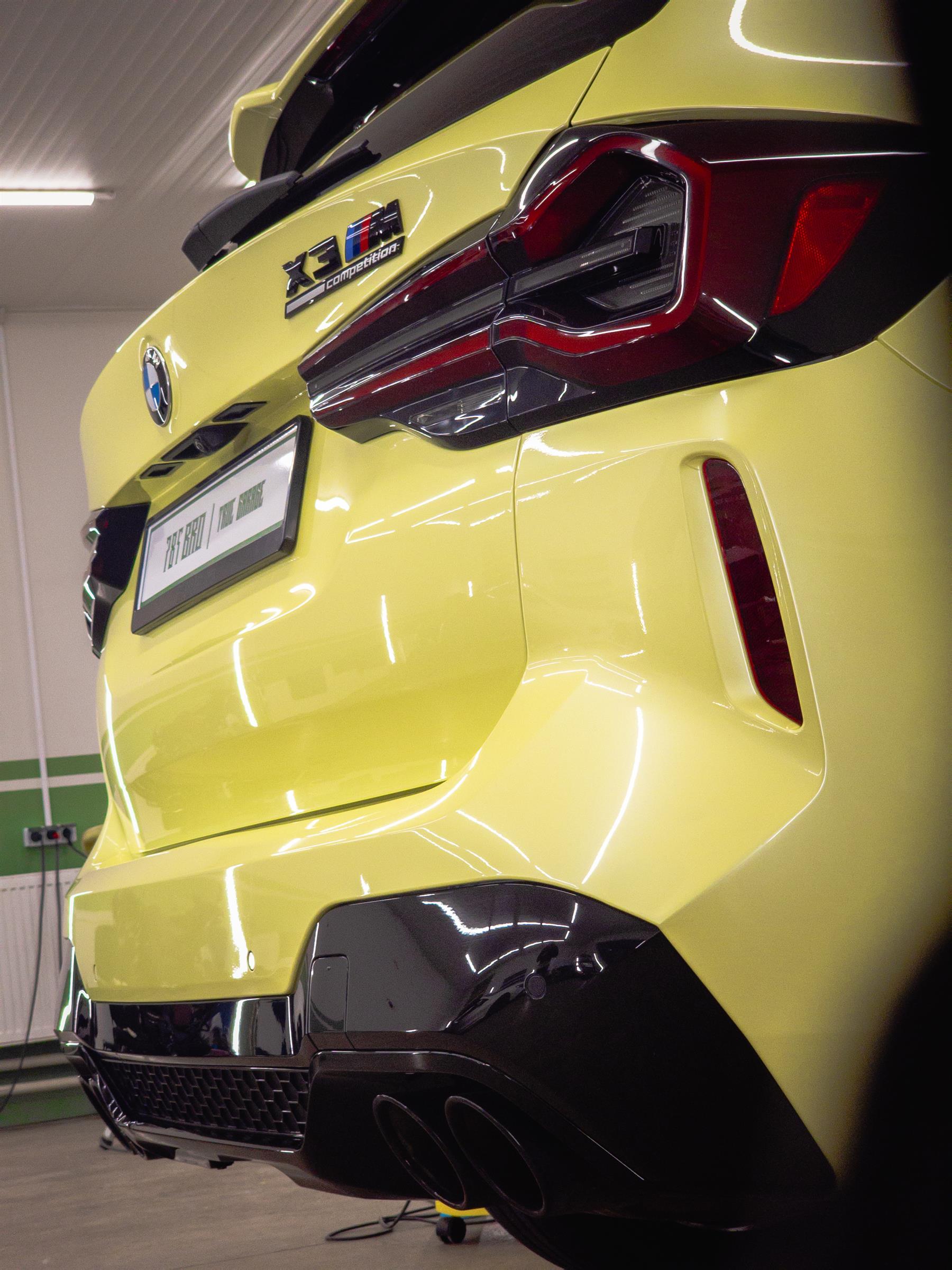 BMW X1 media 6